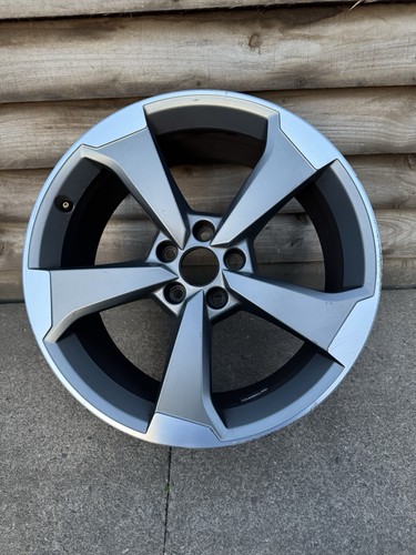Genuine audi 15 - a4, b9